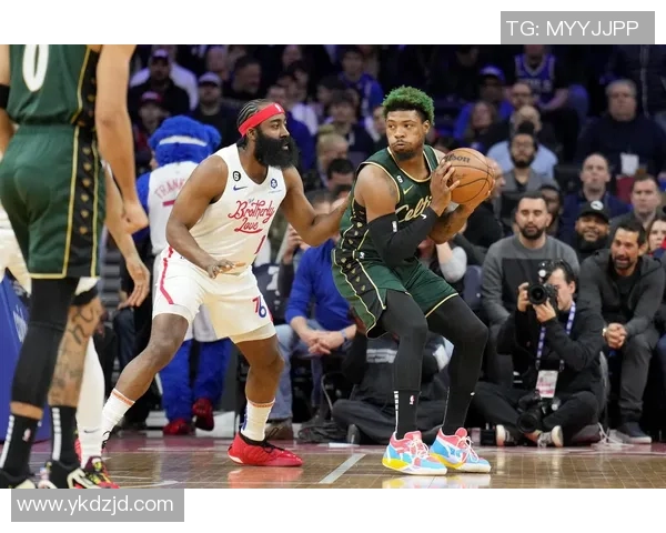 76人险胜凯尔特人：恩比德39分12篮板关键封盖塔图姆，马克西28分7助攻，VJ-米克斯状态低迷成隐忧